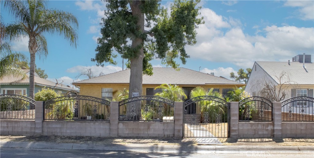 1504 El Toro Property Photo 1