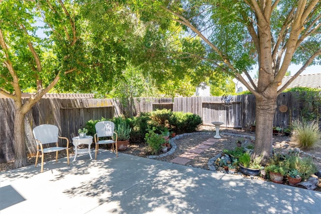 103 Via Promesa Property Photo 33