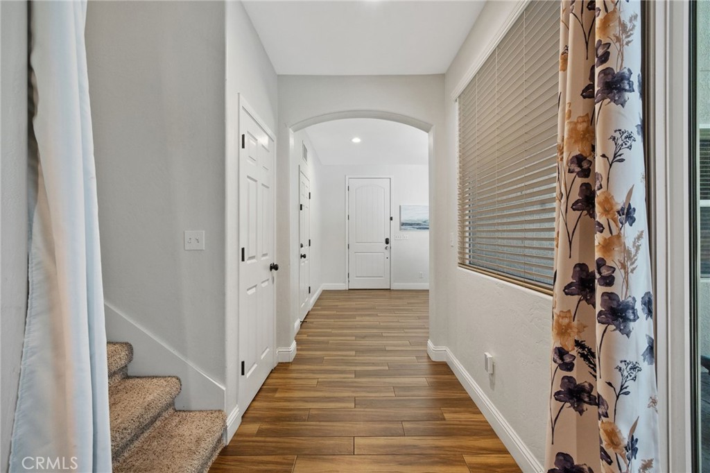3320 W Glendale Avenue Property Photo 15