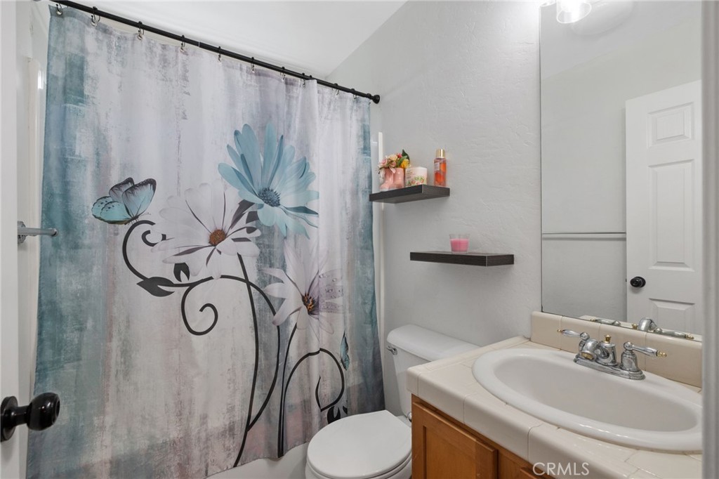 3320 W Glendale Avenue Property Photo 24