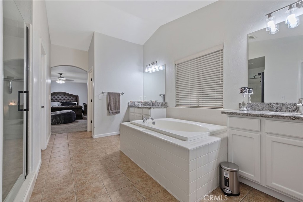 3320 W Glendale Avenue Property Photo 43