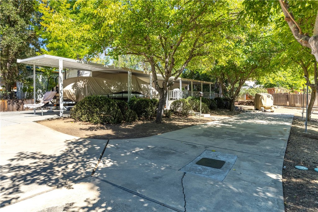 4190 Longview Property Photo 5