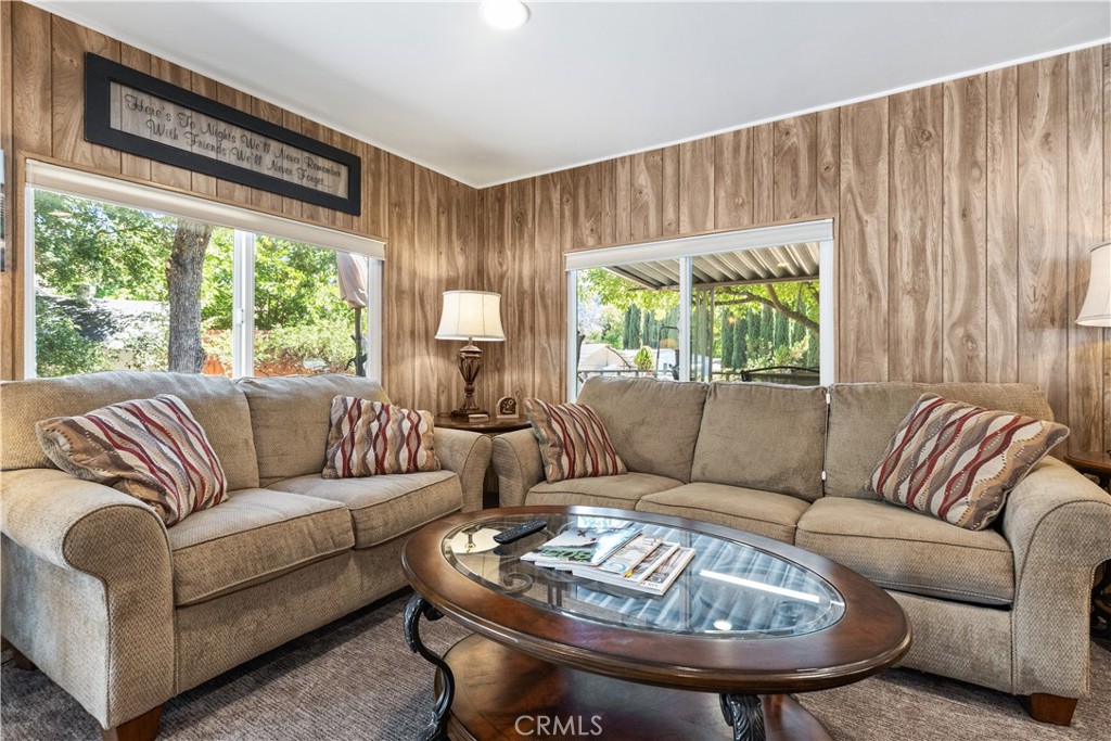 4190 Longview Property Photo 11