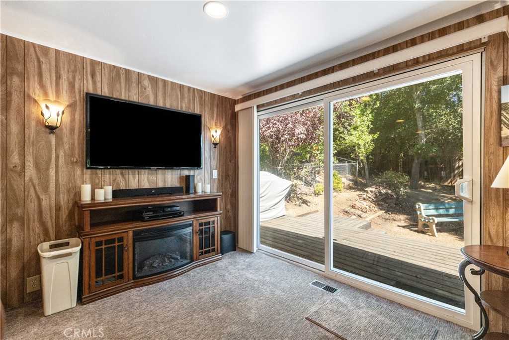 4190 Longview Property Photo 12