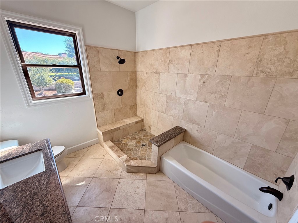 2040 Vista De La Vina Property Photo 41
