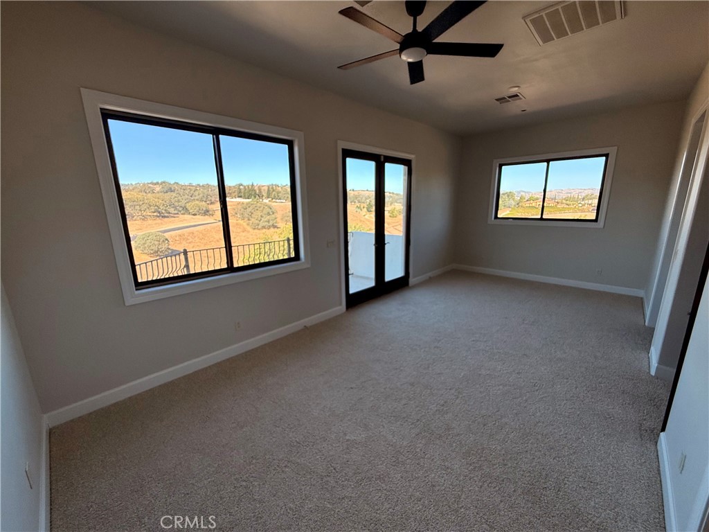 2040 Vista De La Vina Property Photo 43