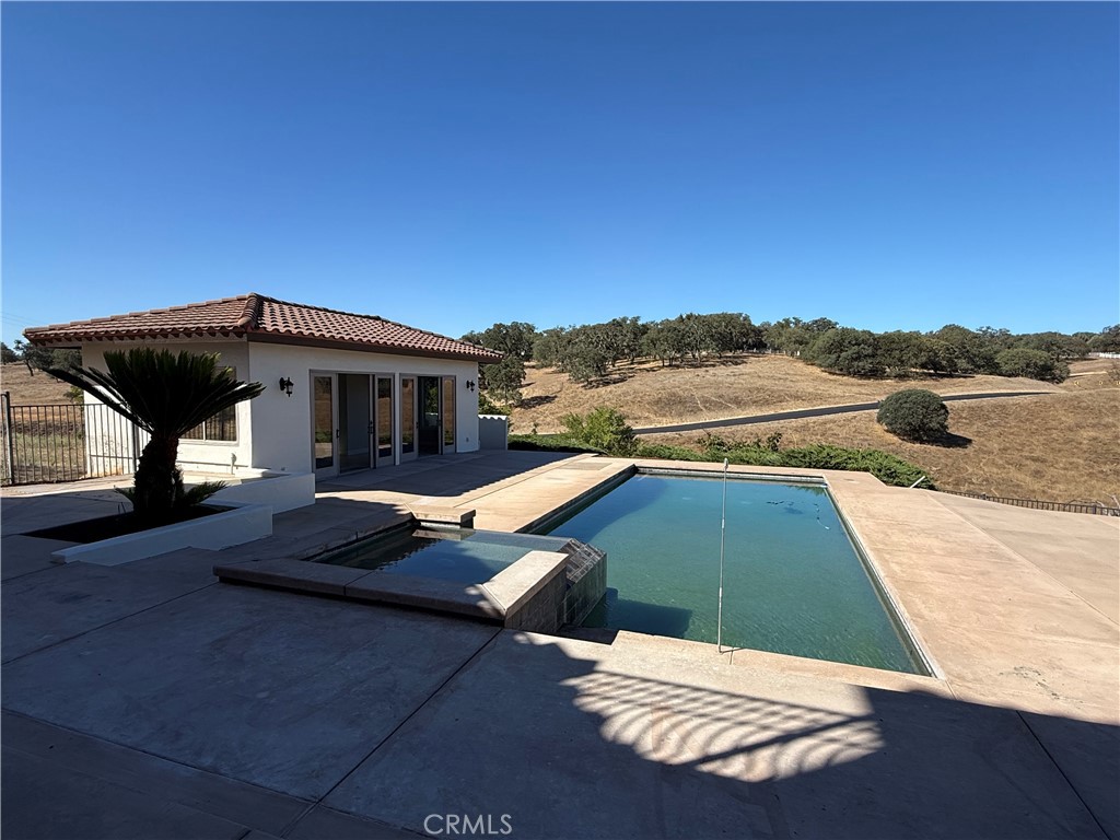 2040 Vista De La Vina Property Photo 59