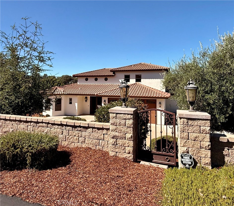 2040 Vista De La Vina Property Photo 65