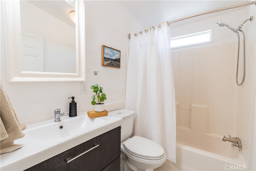 4470 Fa-rousse Way Property Photo 16