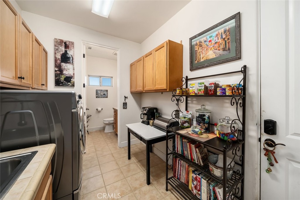 6172 Hawk Ridge Place Property Photo 47