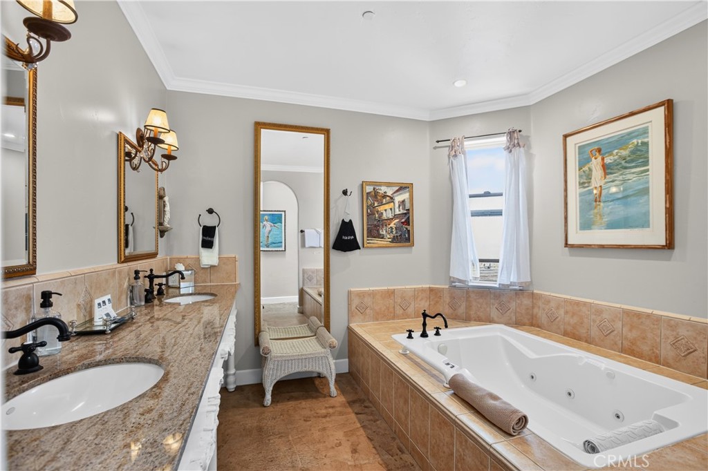 95 S Ocean Property Photo 18