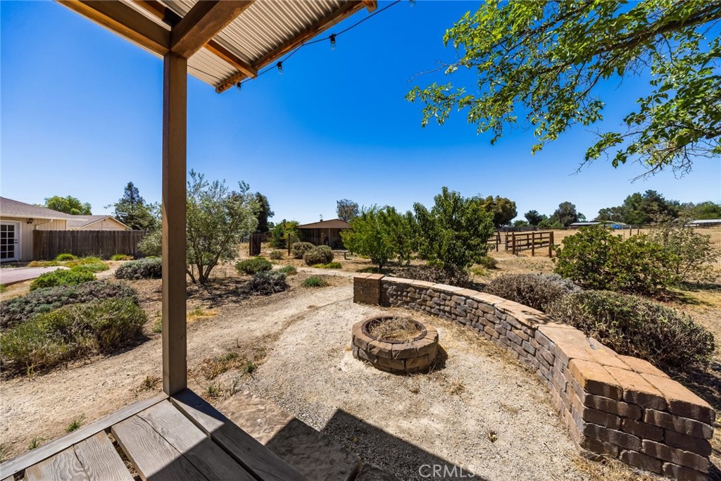 5955 Whispering Oaks Way Property Photo 18