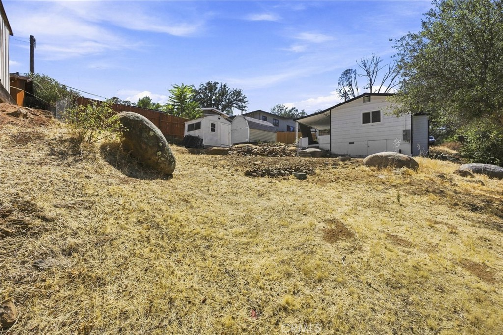 32 Pinebrook Property Photo 22