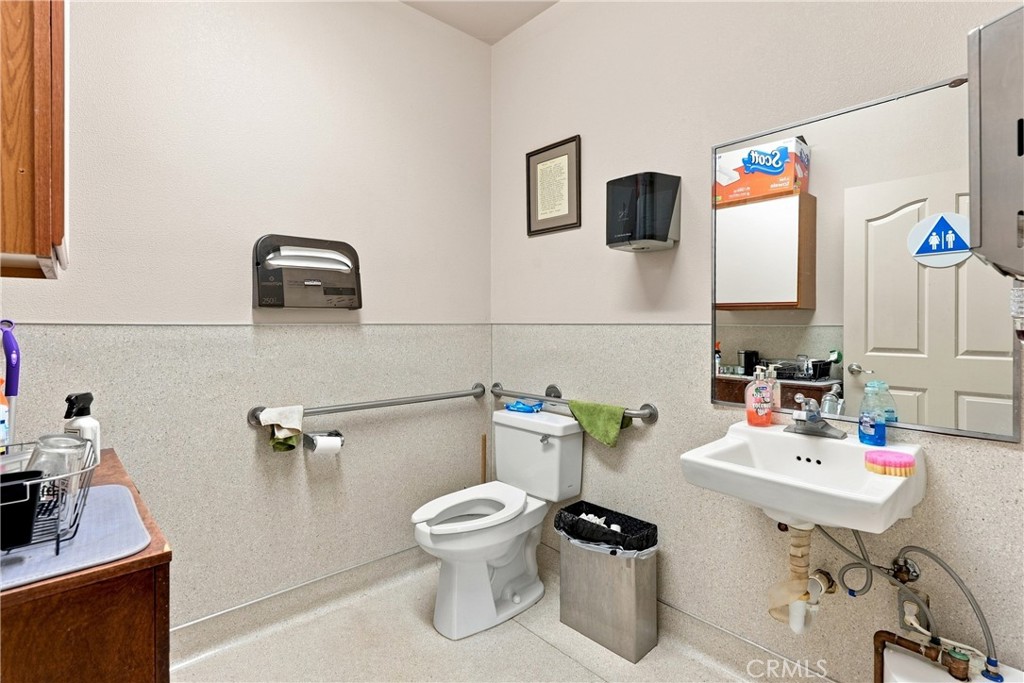 3437 Empresa Property Photo 41