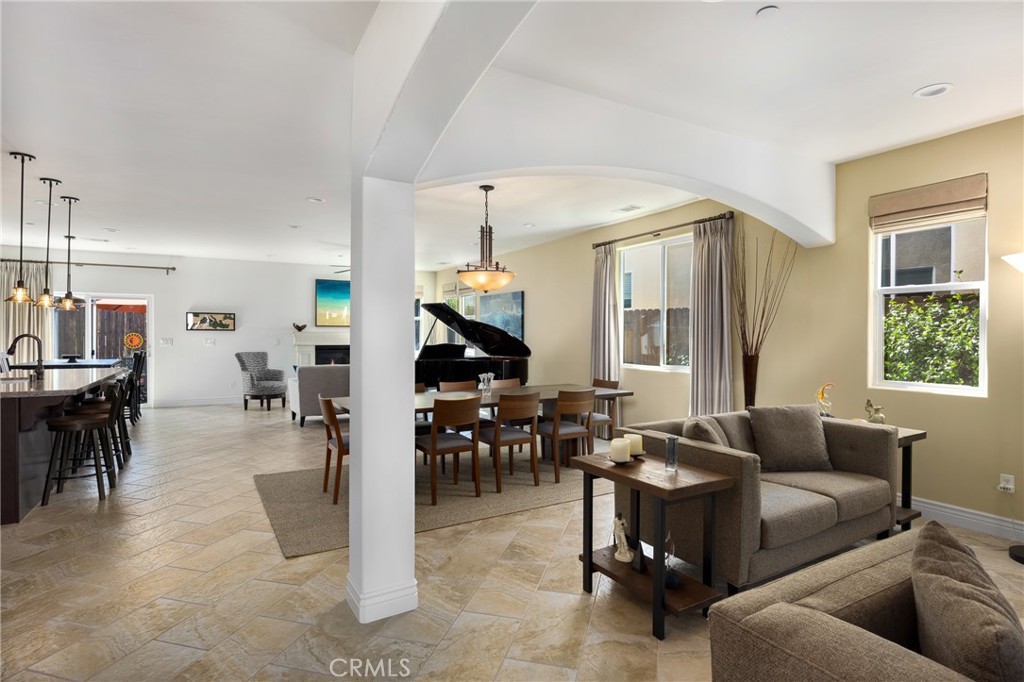 275 Waterfall Road Property Photo 4