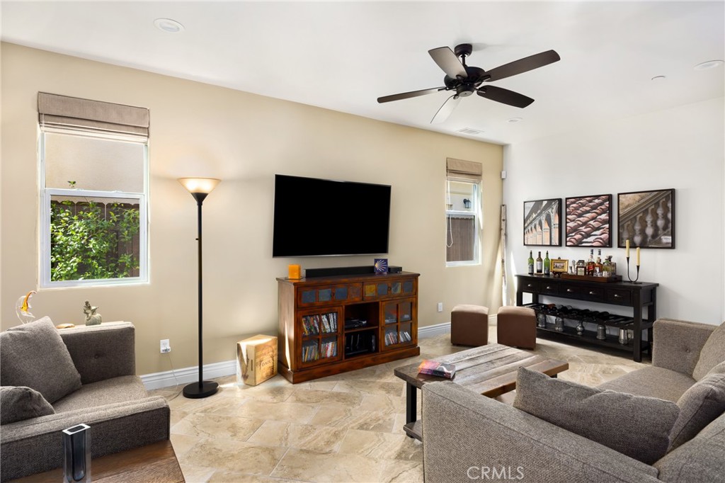 275 Waterfall Road Property Photo 5