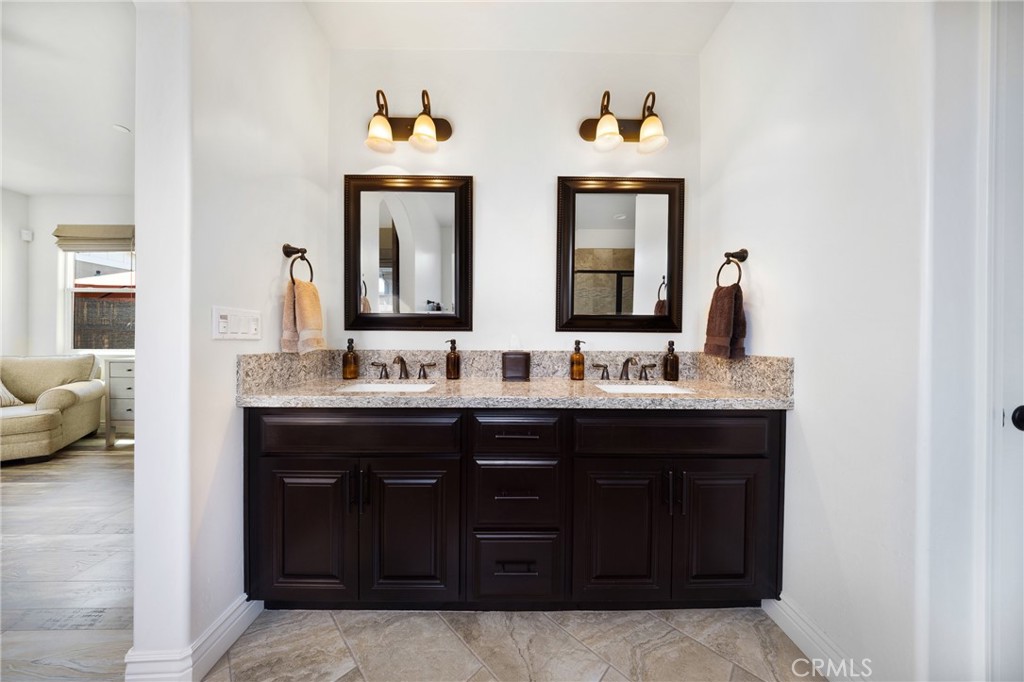 275 Waterfall Road Property Photo 23