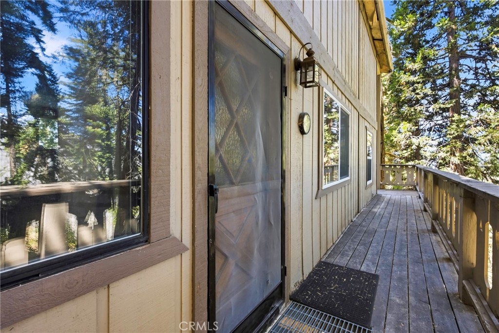 48663 Benson Trail Property Photo 6