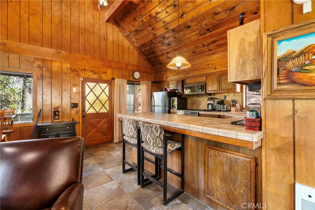 48663 Benson Trail Property Photo 15