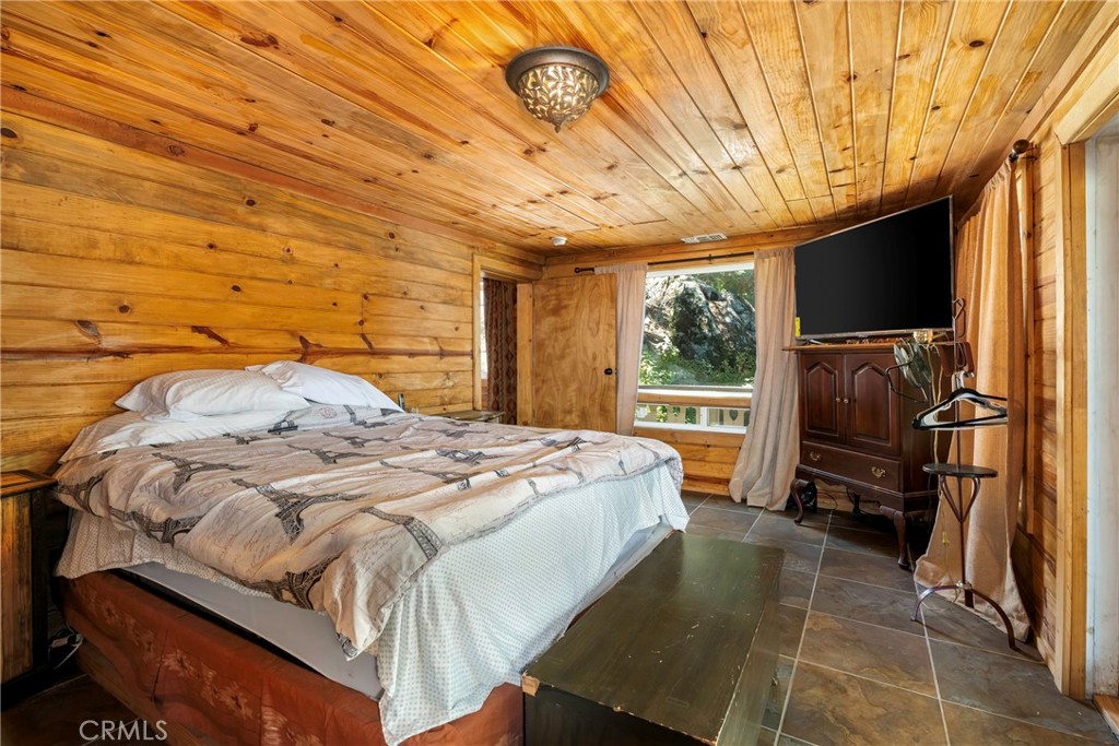 48663 Benson Trail Property Photo 40