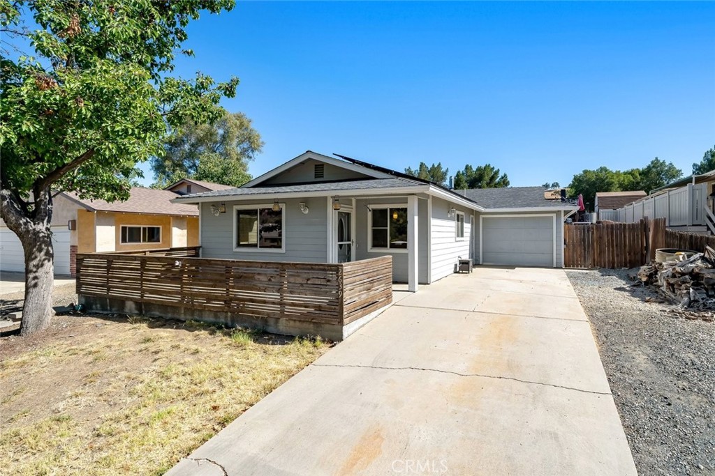 2639 Chaparral Property Photo 1