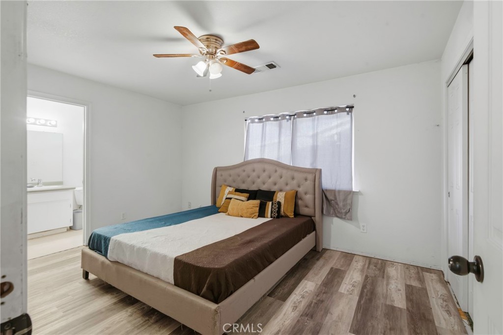 676 E Bobbi Avenue Property Photo 16
