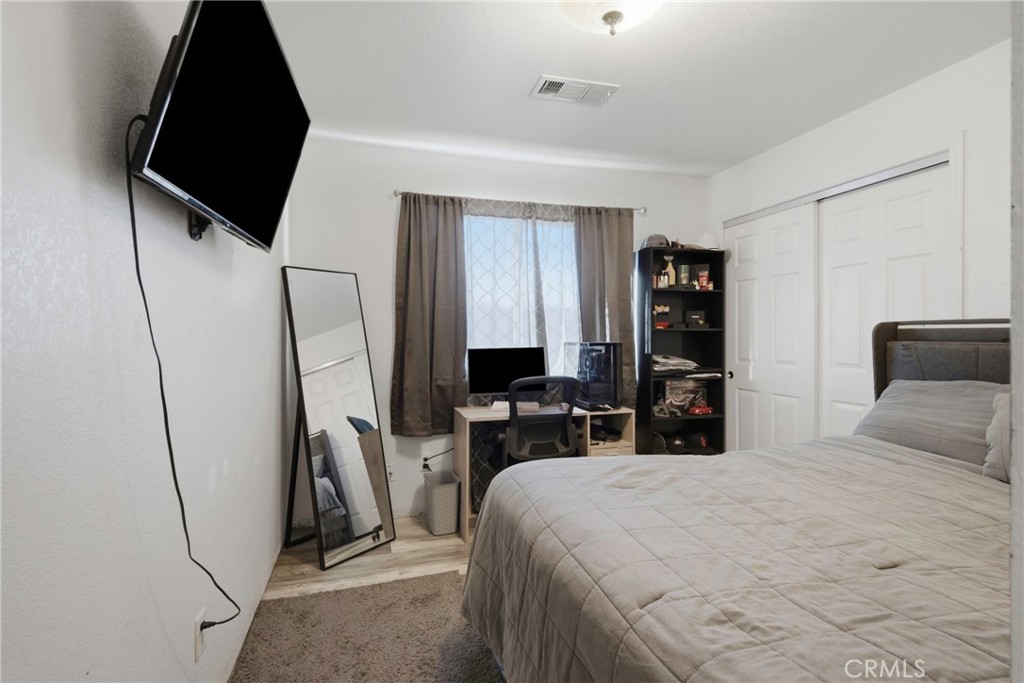 676 E Bobbi Avenue Property Photo 17