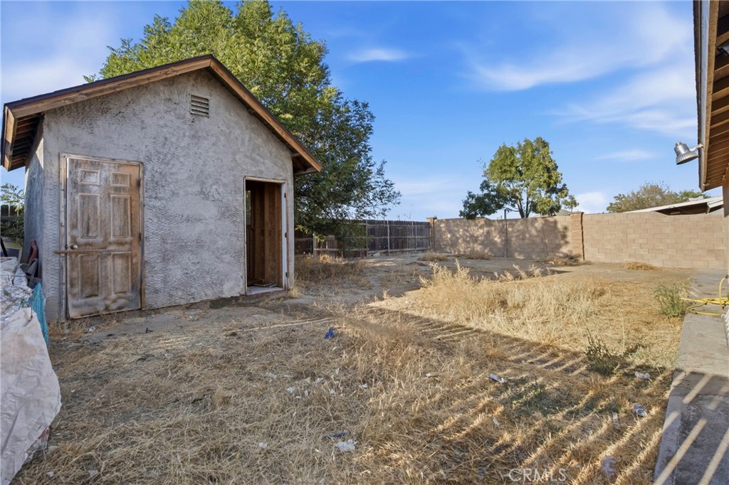 676 E Bobbi Avenue Property Photo 27