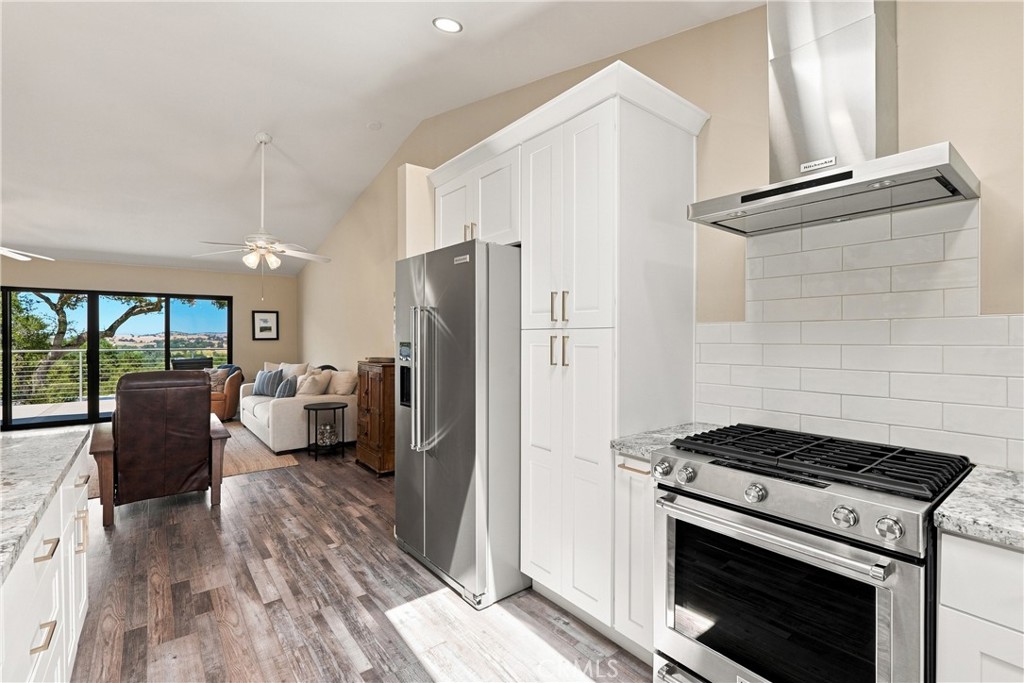 3925 Arena Property Photo 16
