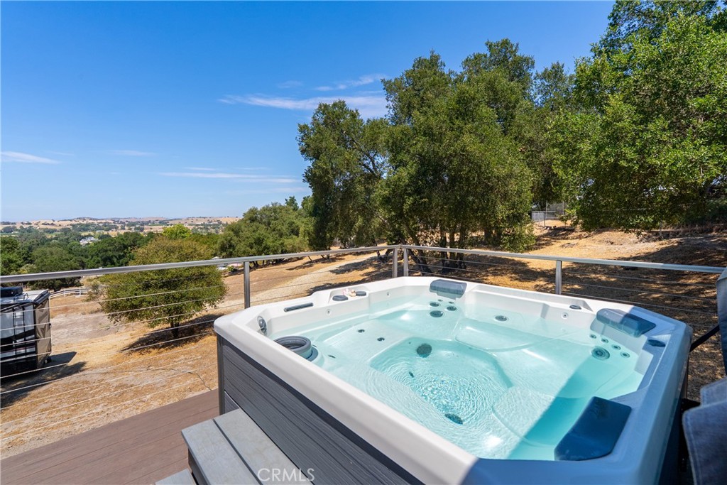 3925 Arena Property Photo 45