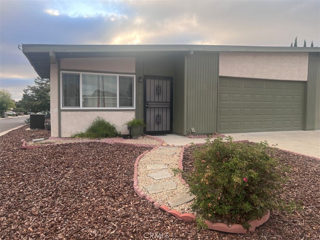 1841 Lark Ellen Drive Property Photo 3