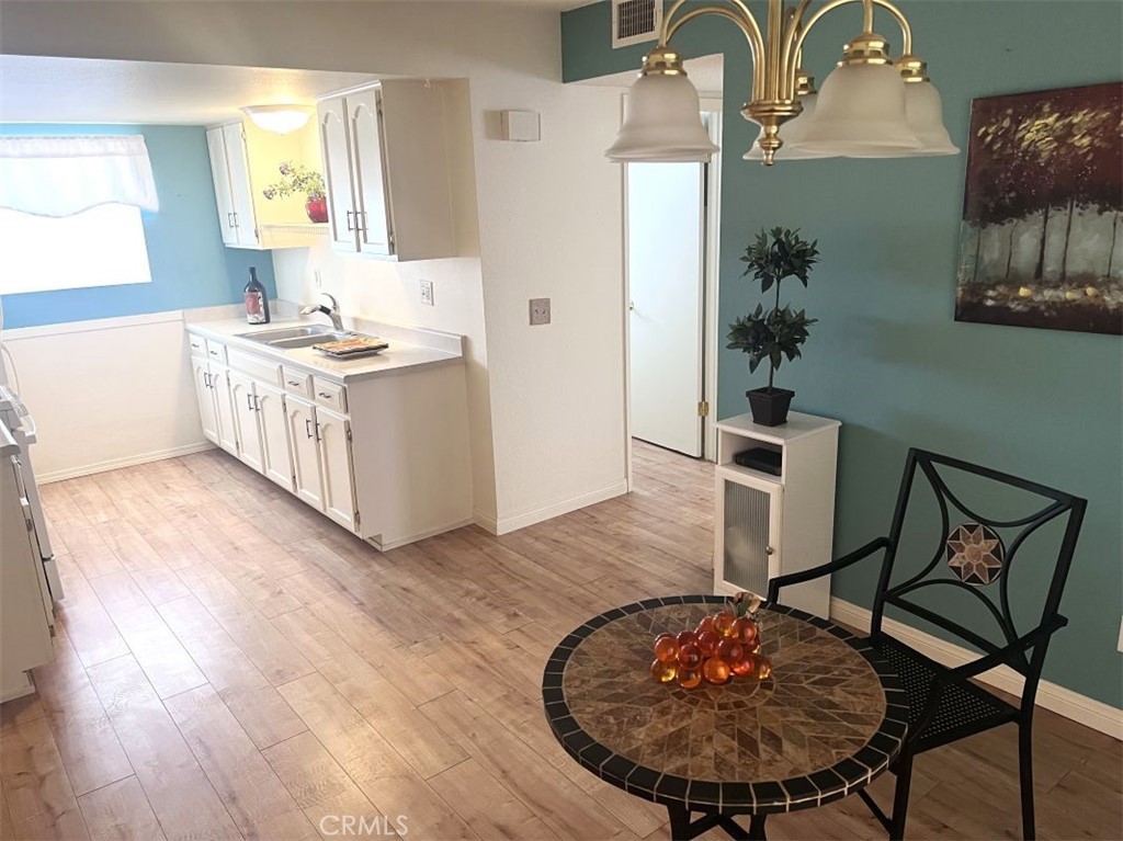 1841 Lark Ellen Drive Property Photo 8