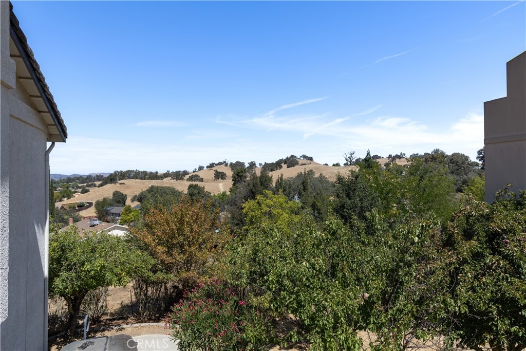 5065 Meadow Lark Property Photo 7