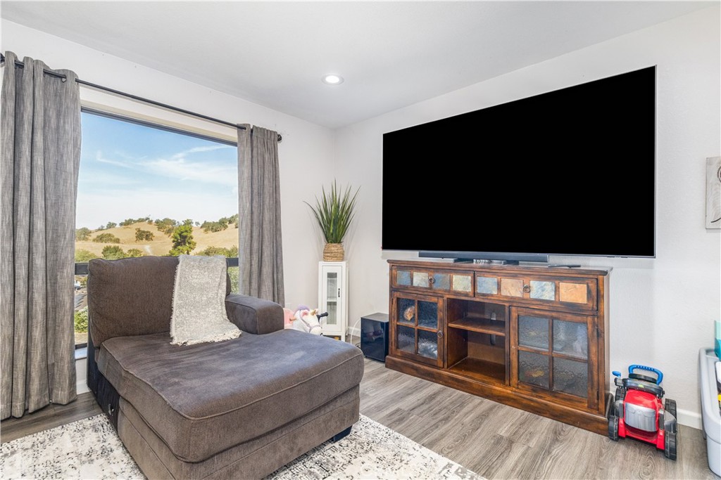 5065 Meadow Lark Property Photo 12