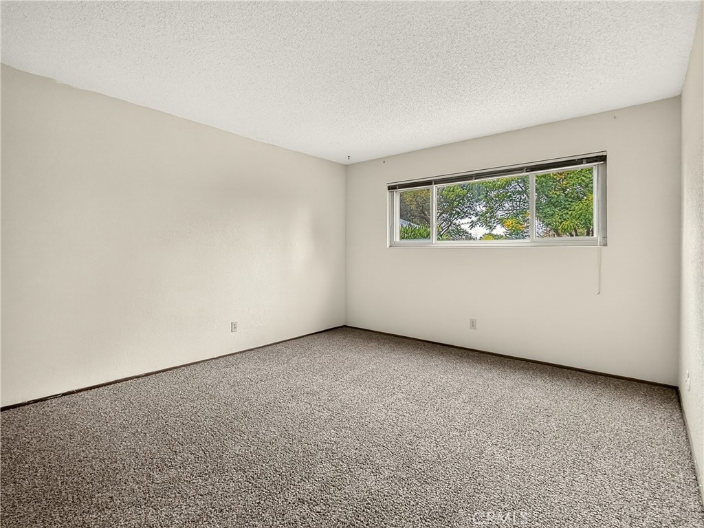 1745 Kings Property Photo 12