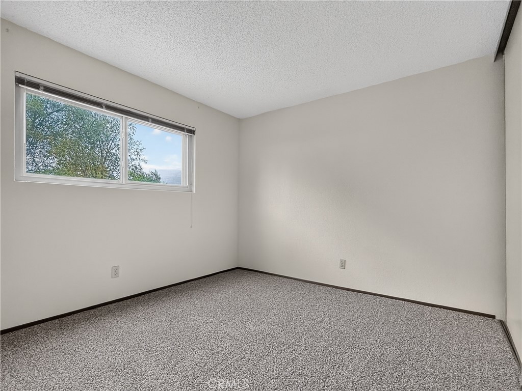 1745 Kings Property Photo 14