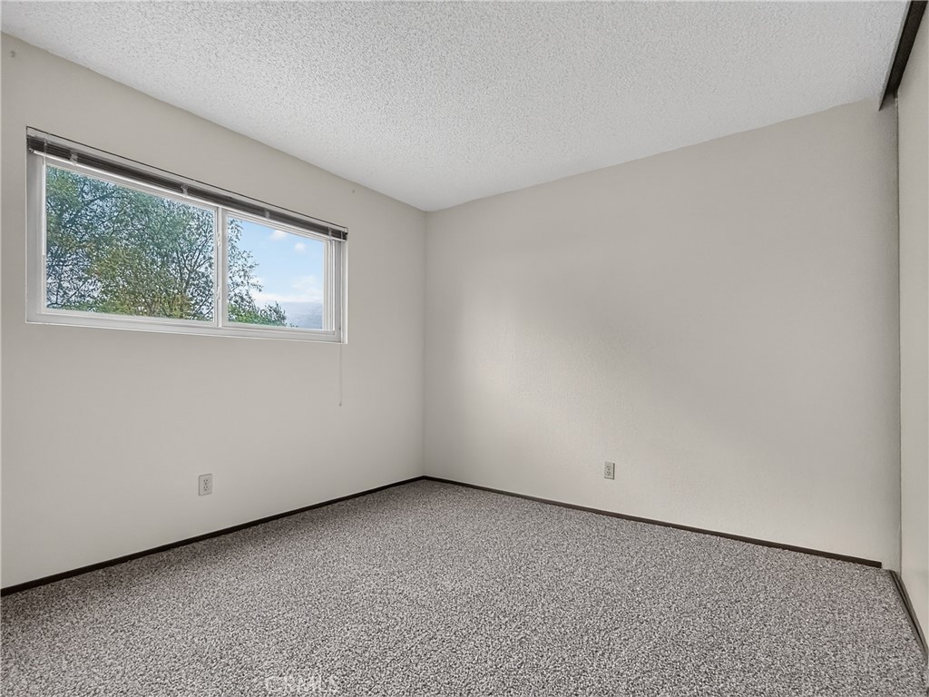 1745 Kings Property Photo 15