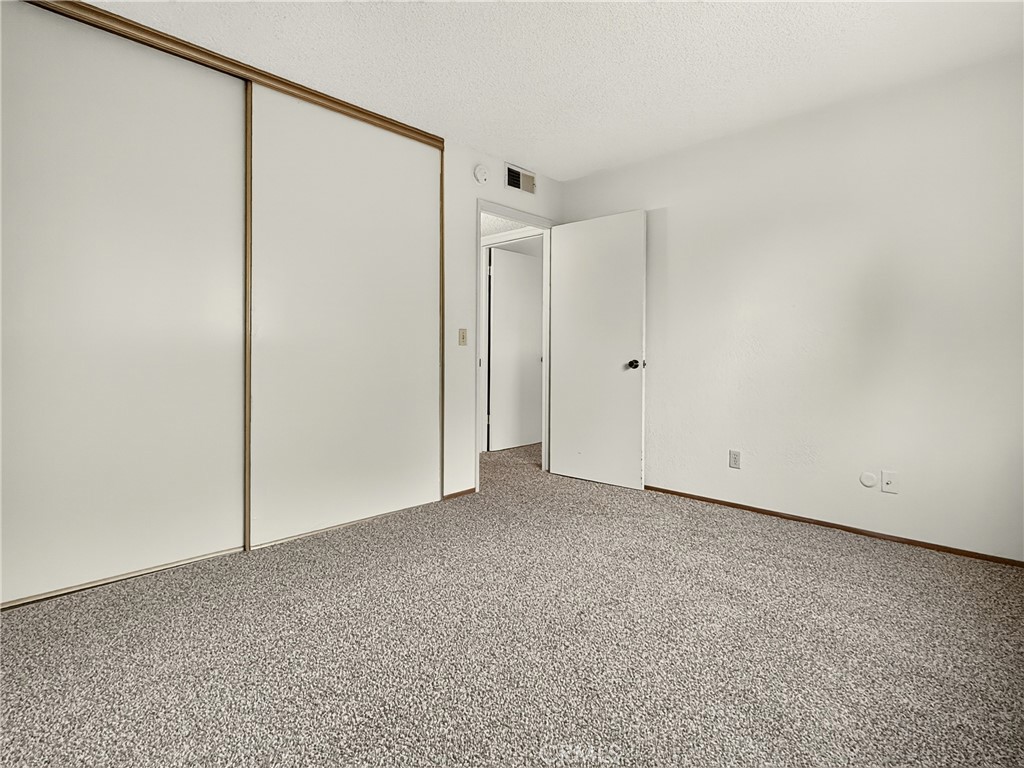 1745 Kings Property Photo 16