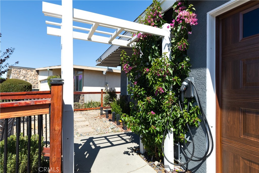 1532 Sierra Property Photo 5