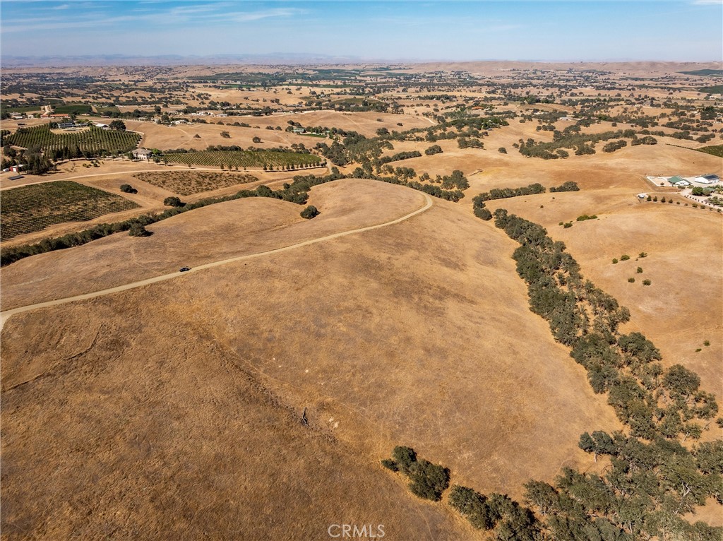 0 Straw Ridge Road Property Photo 16