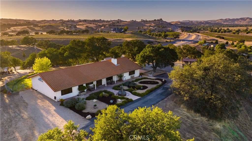 7485 Monterey Property Photo