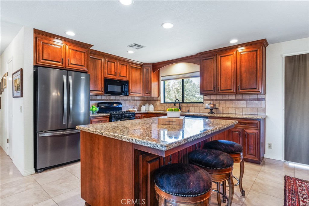 7485 Monterey Property Photo 14