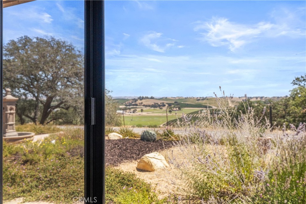 7485 Monterey Property Photo 28