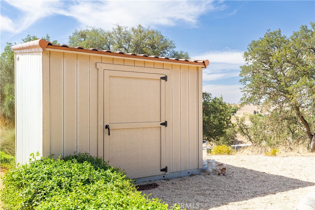 7485 Monterey Property Photo 34