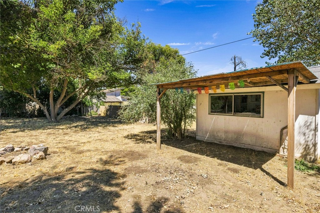 16255 Walnut Property Photo 31