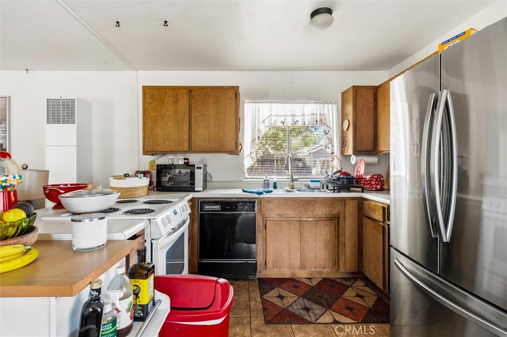 16255 Walnut Property Photo 38