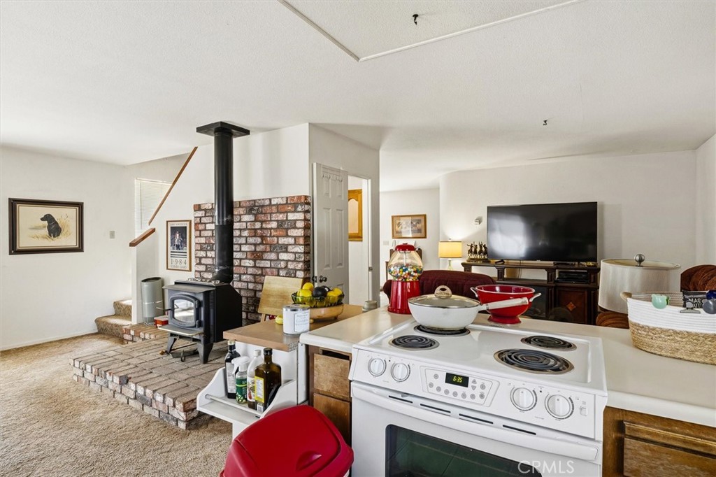 16255 Walnut Property Photo 40
