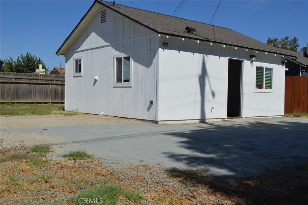 125 Toomey Property Photo 23
