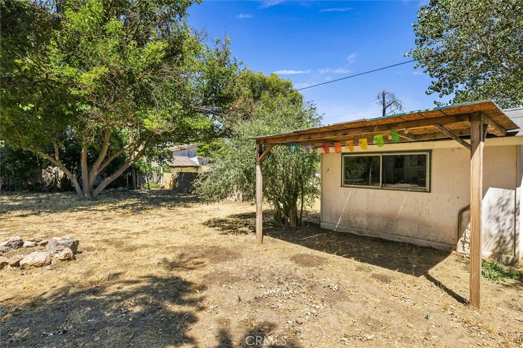 16255 Walnut Property Photo 31