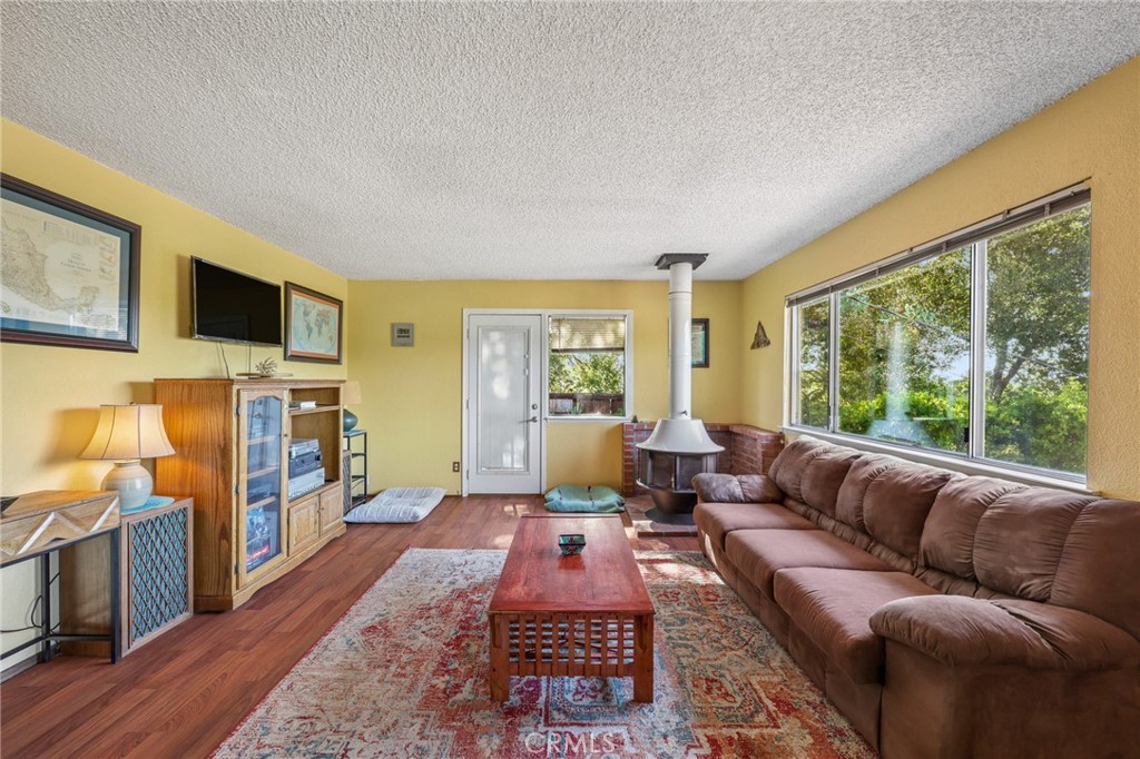 4565 Arena Property Photo 2